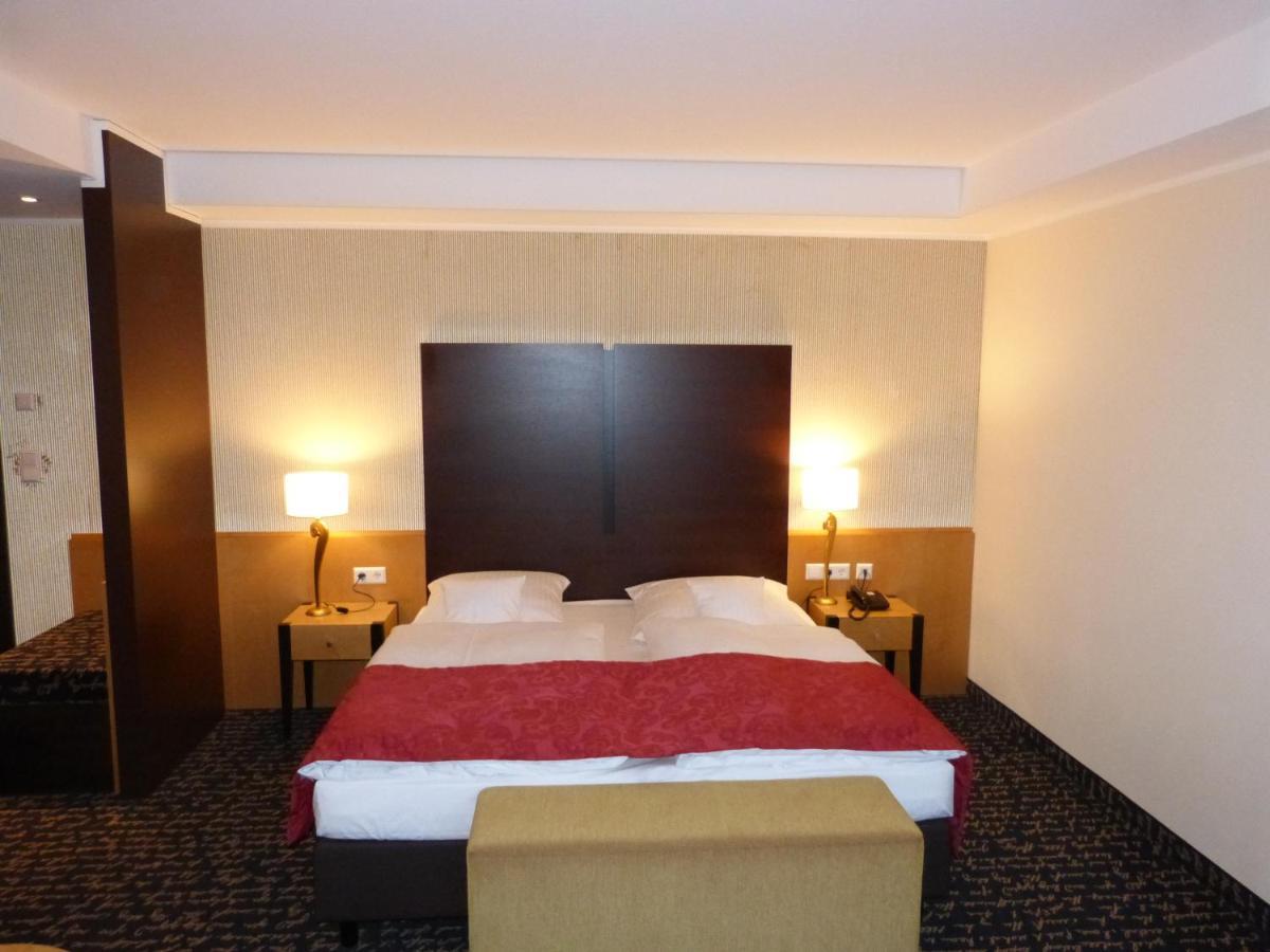 Hotel Roshop Barnstorf 外观 照片